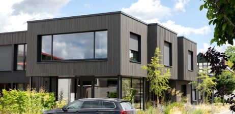 Holzfassaden-Highlights: lebendig, nachhaltig, einzigartig